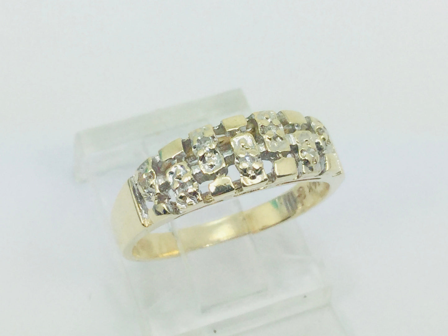14k Yellow Gold Round Cut 7pt Diamond Abstract Ring