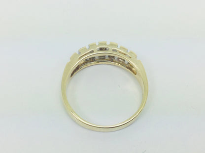 14k Yellow Gold Round Cut 7pt Diamond Abstract Ring