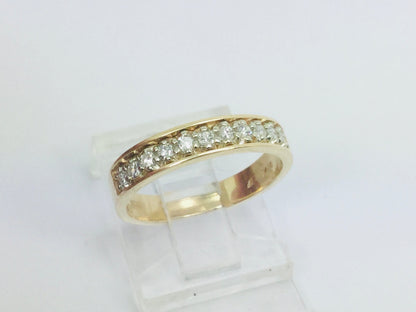 14k Yellow Gold Round Cut 0.22ct Diamond Row Set Ring