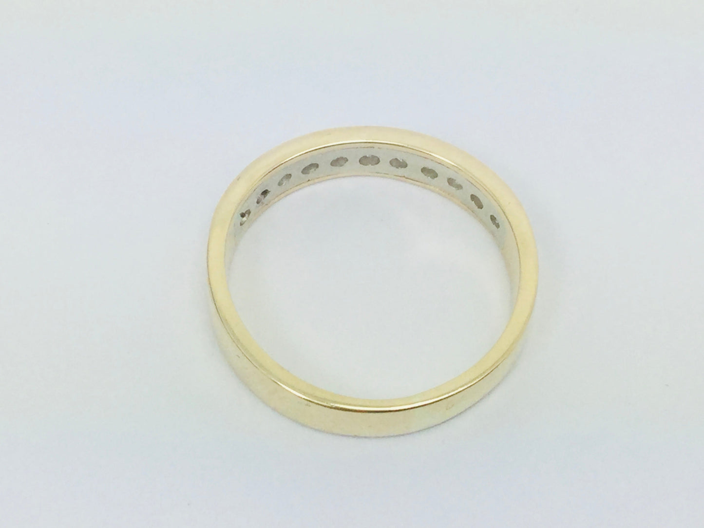 14k Yellow Gold Round Cut 0.22ct Diamond Row Set Ring