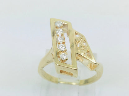 14k Yellow Gold Round Cut 15pt Diamond Row Set Abstract Ring