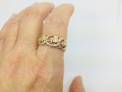 14k Yellow Gold Round Cut 7pt Diamond Flower Band Ring