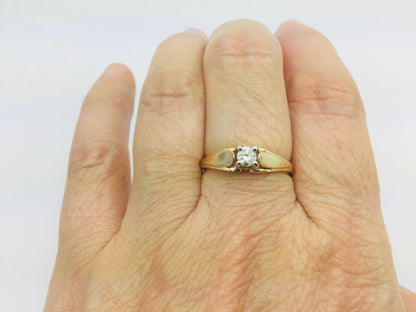 14k Yellow Gold Round Cut 0.15ct Diamond Solitaire Ring