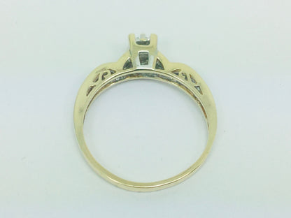 10k Yellow Gold Round Cut 15pt Diamond Illusion Set with Channel Set Accents Ring