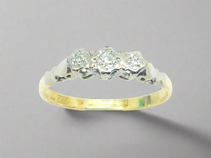 18k Yellow & White Gold Round Cut 7pt Trinity Diamond Ring