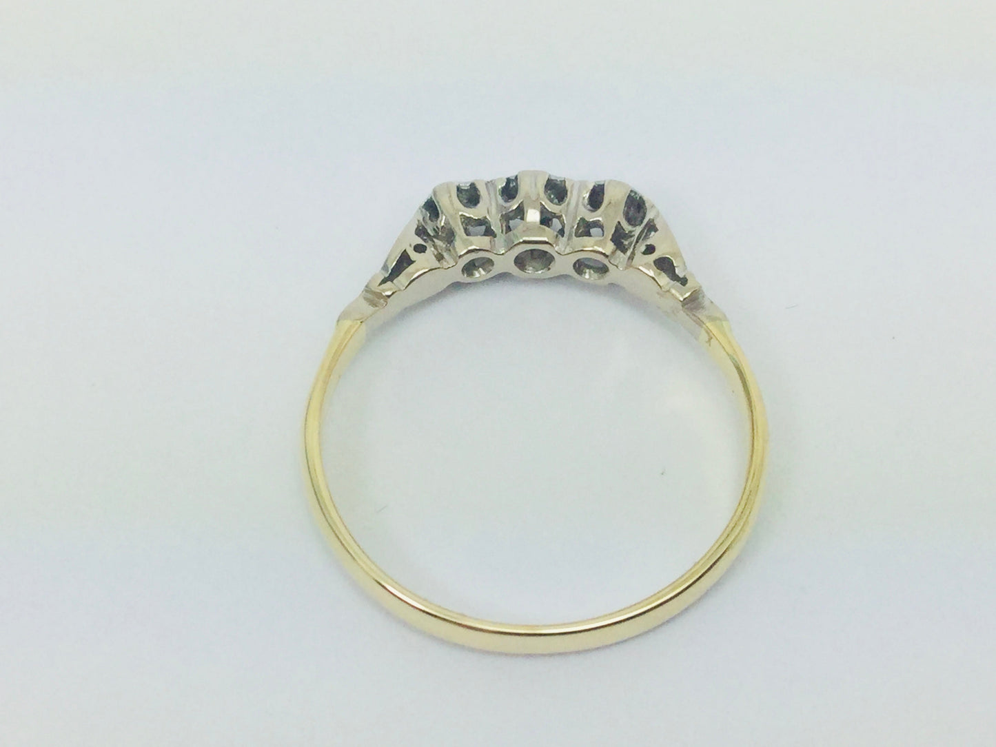 18k Yellow & White Gold Round Cut 7pt Trinity Diamond Ring