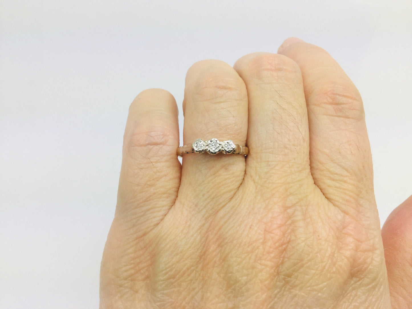 18k Yellow & White Gold Round Cut 7pt Trinity Diamond Ring