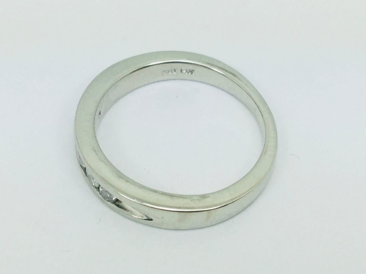 14k White Gold Round Cut 20pt Channel Set Diamond Band Ring