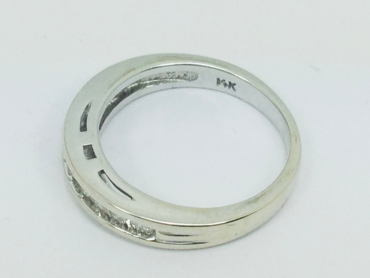 14k White Gold Brilliant Cut 20pt Channel Set Diamond Band Ring
