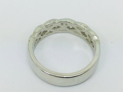 14k White Gold Round Cut 14pt Diamond Celtic Design Band Ring