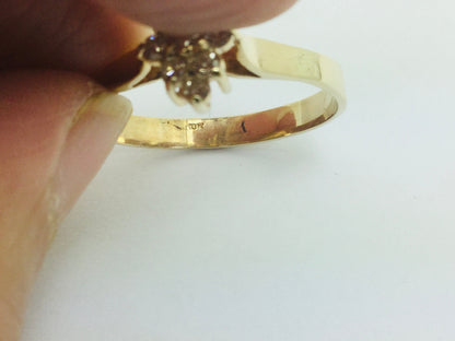 10k Yellow Gold Round Cut 0.25ct Diamond Cluster Ring