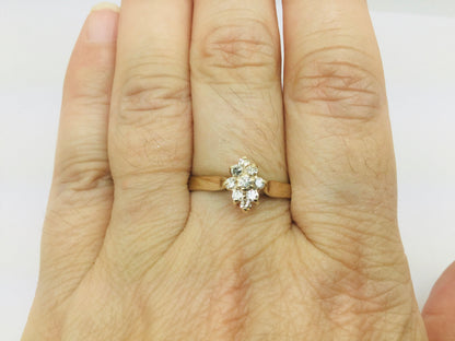 10k Yellow Gold Round Cut 0.25ct Diamond Cluster Ring