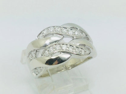 14k White Gold Round Cut 36pt Diamond Row Set Ring