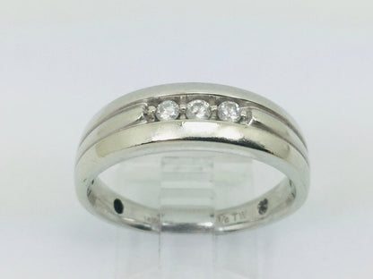14k White Gold Round Cut 9pt Diamond Row Set Ring