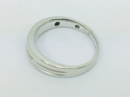 14k White Gold Round Cut 9pt Diamond Row Set Ring