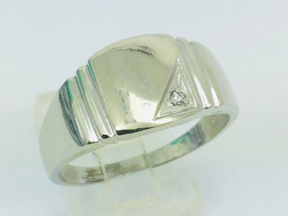 10k White Gold Round Cut 2pt Diamond Ring