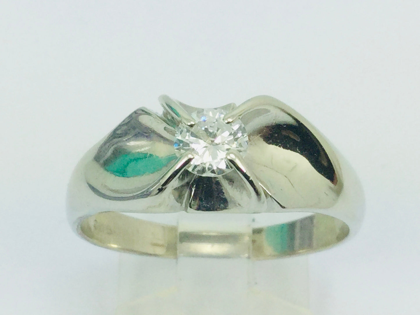 14k White Gold Round Cut 40pt Diamond Solitaire Ring