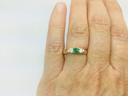 14k Yellow Gold Round Cut 18pt Emerald May Birthstone & 18pt Diamond Row Set Ring
