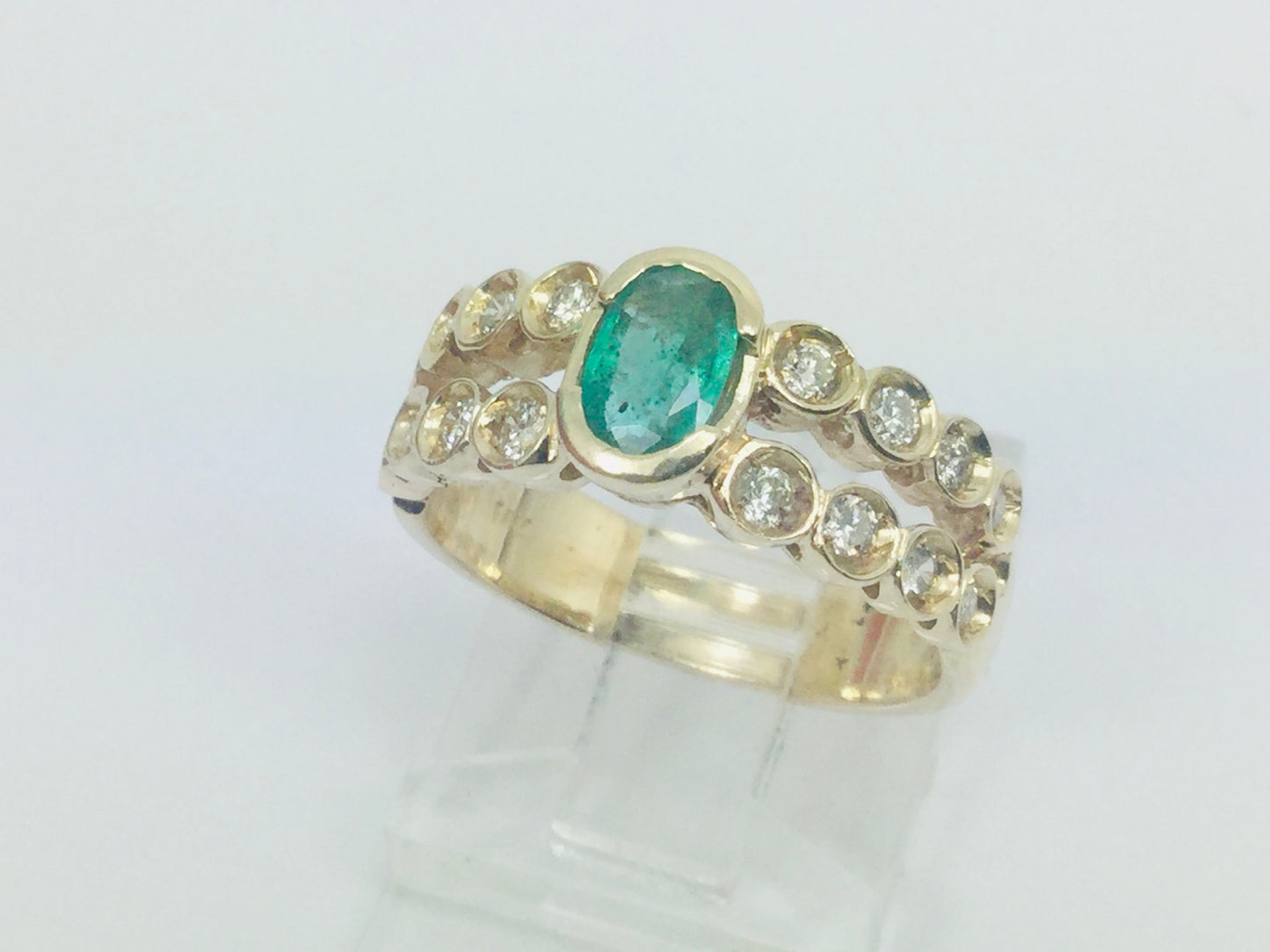 14k Yellow Gold Oval Cut 0.50ct Emerald May Birthstone & 0.40ct Diamond Row Set Ring