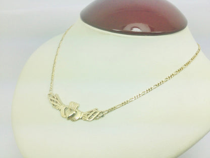 9k Yellow Gold Claddagh Irish Necklace