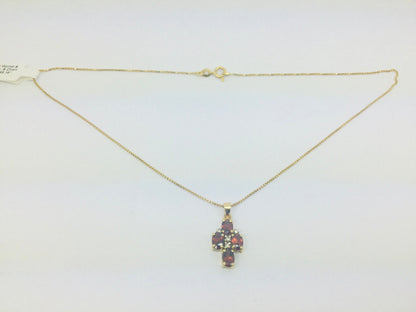 18k Yellow Gold Oval Cut 2ct Garnet & Round Cut 8pt Diamond Necklace
