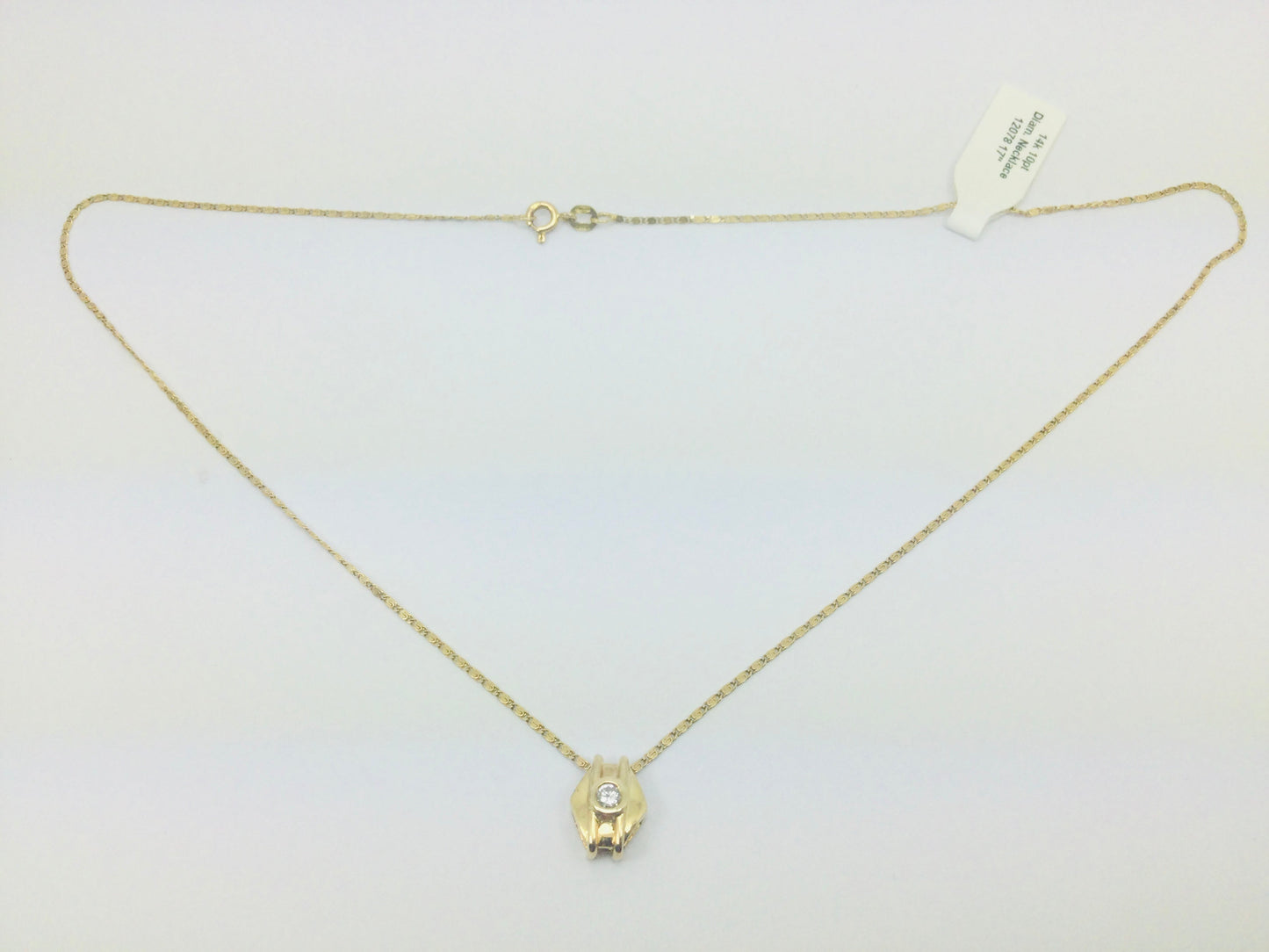 14k Yellow Gold Round Cut 10pt Diamond Solitaire Necklace