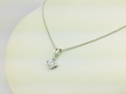 14k White Gold Round Cut 0.5ct Diamond Solitaire Necklace