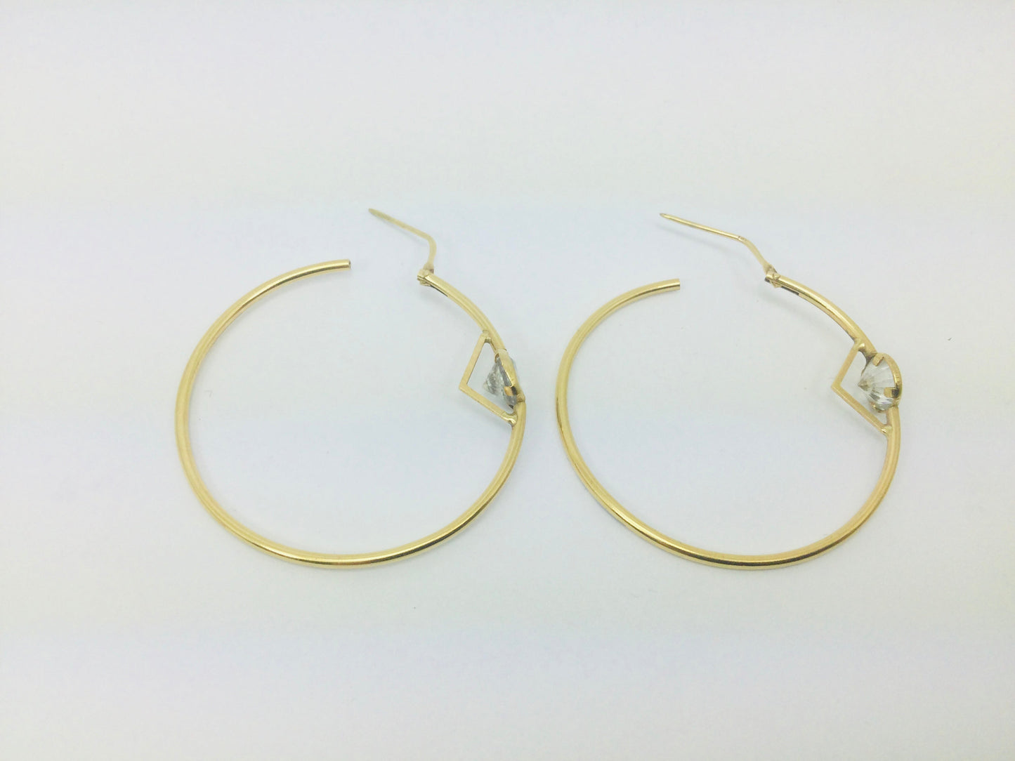 14k Yellow Gold Round Cut 7mm Cubic Zirconia (CZ) Hoop Earrings