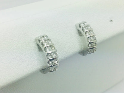 18k White Gold Round Cut 72pt Diamond Row Set Earrings
