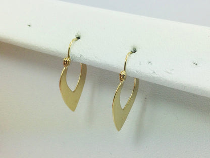 14k Yellow Gold Pointed Hoop Earrings