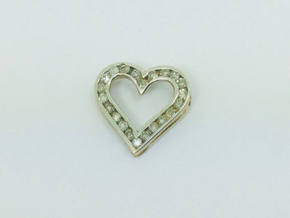 10k Yellow Gold Round Cut 11pt Diamond Heart Pendent