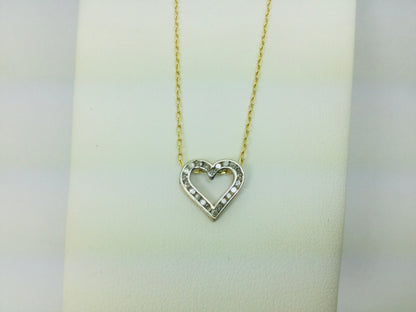 10k Yellow Gold Round Cut 11pt Diamond Heart Pendent