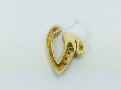 10k Yellow Gold Round Cut 6pt Diamond Initial 'V' Pendent