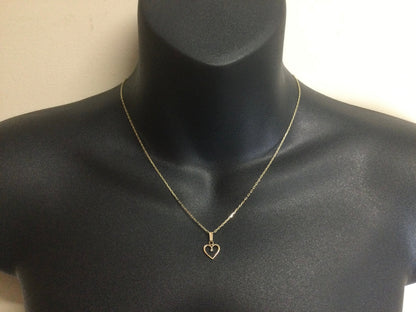 10k Yellow Gold Round Cut 1pt Diamond Heart Pendent