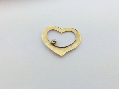 10k Yellow Gold Round Cut 1pt Diamond Heart Pendent