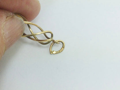 10k Yellow Gold Pearl Twisted Pendent