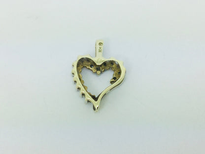 10k Yellow Gold Round Cut 15pt Diamond Heart Pendent