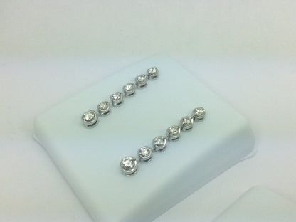 18k White Gold Round Cut 1.23ct Diamond Pendent and Dangle Earring Set