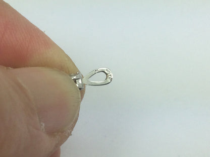 18k White Gold Round Cut 1.23ct Diamond Pendent and Dangle Earring Set