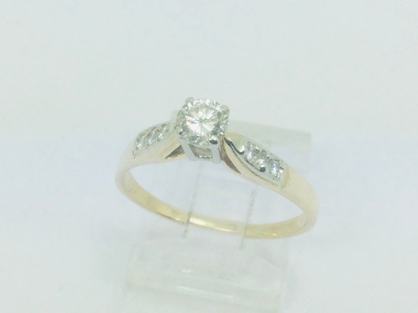 14k Yellow Gold Round Cut 42pt Diamond Solitaire with Diamond Accents Ring
