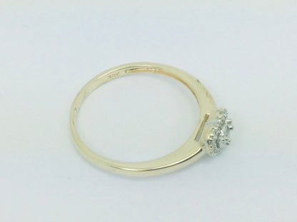 10k Yellow Gold Round Cut 10pt Diamond Heart Ring