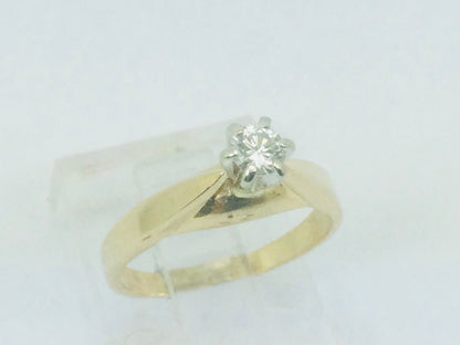 14k Yellow Gold Round Cut 30pt Diamond Solitaire Ring