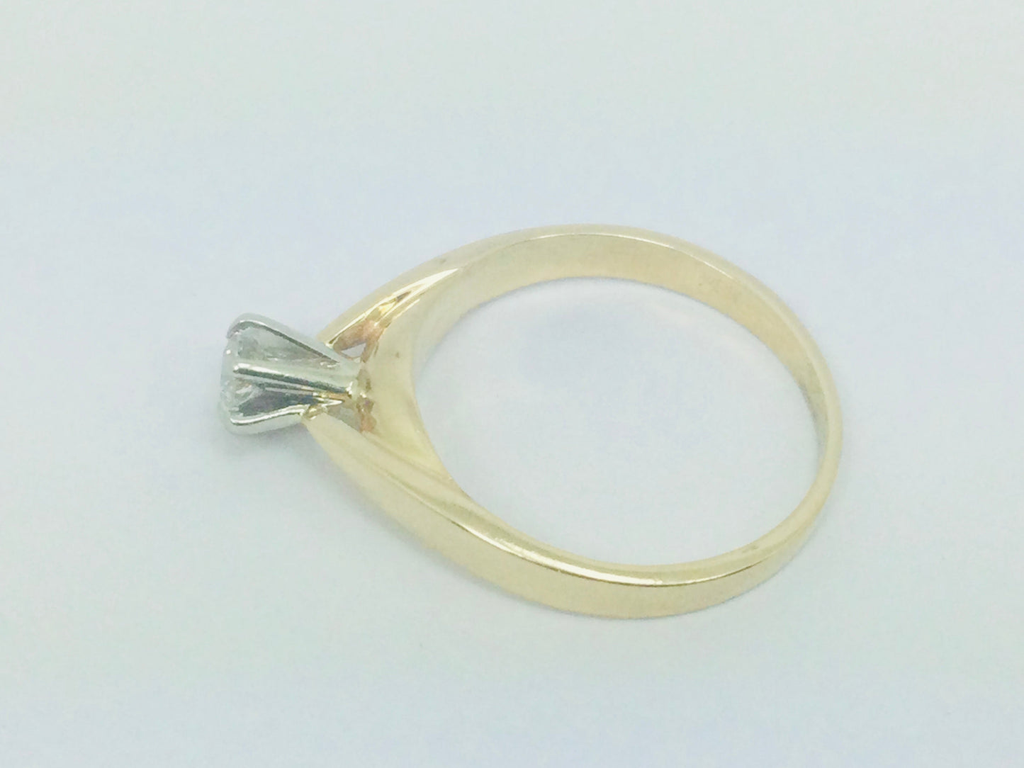 14k Yellow Gold Round Cut 30pt Diamond Solitaire Ring