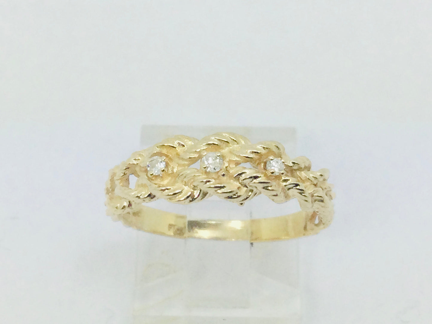 14k Yellow Gold Round Cut 6pt Diamond Trinity Twisted Rope Ring