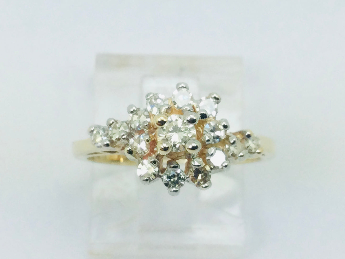10k Yellow Gold 45pt Round Cut Diamond Cluster Ring