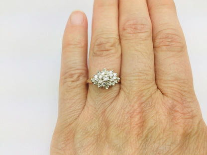 14k Yellow Gold 50pt Round Cut Diamond Cluster Ring