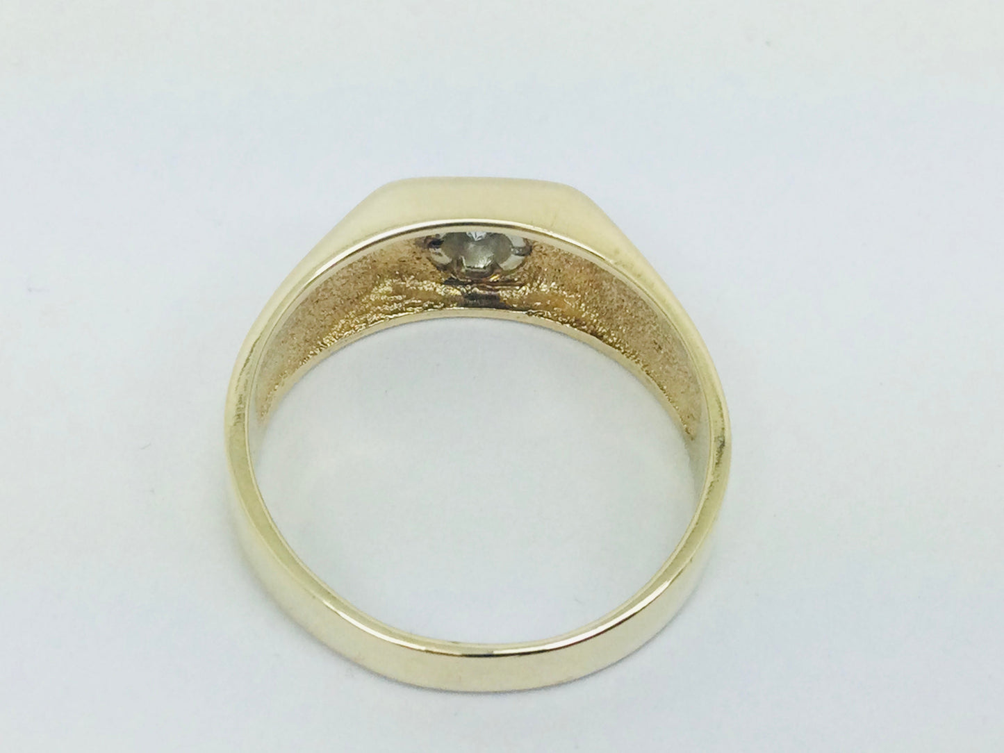 10k-14k Yellow Gold 8pt Round Cut Diamond Solitaire Ring