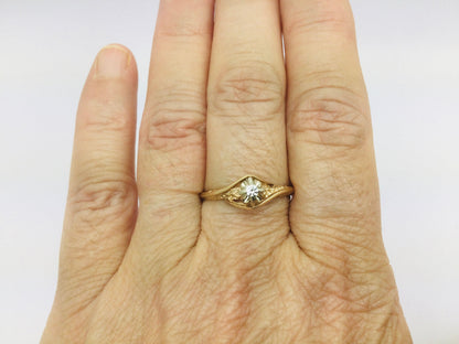 14k Yellow Gold Round Cut 5pt Diamond Illusion Set Ring