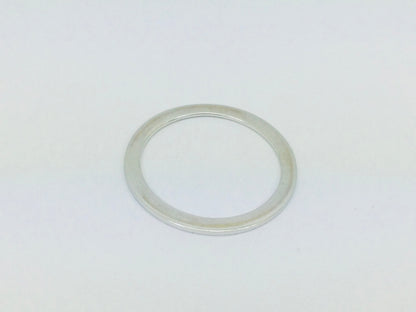 18k White Gold Thin Band Ring