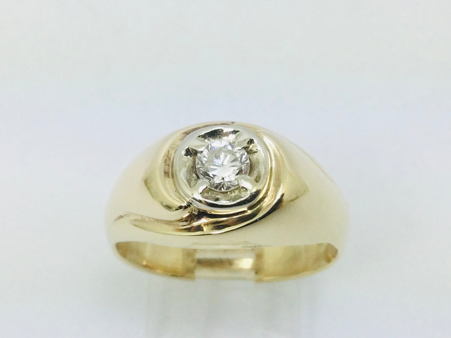 14k Yellow Gold Round Cut 0.32ct Diamond Solitaire Ring